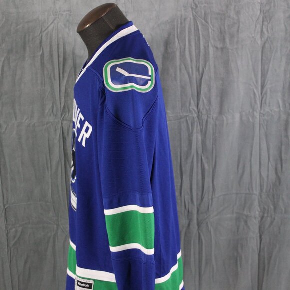 Vancouver Canucks Jersey (Retro) - Home Jersey by Reebok - Men's XL - Picture 4 of 9